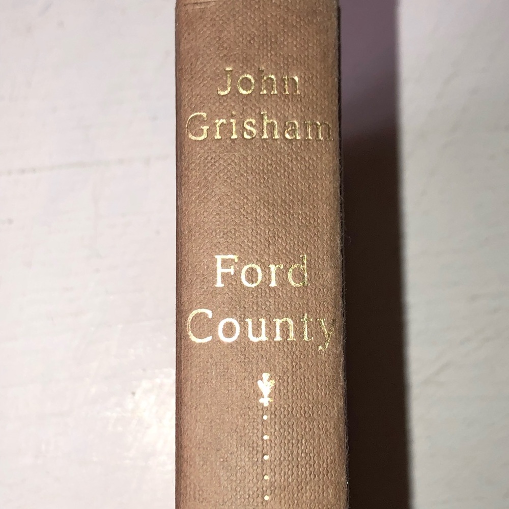 John Grisham Hardcover Novel/Short Stories - Ford County, 308 pages, pre-owned
